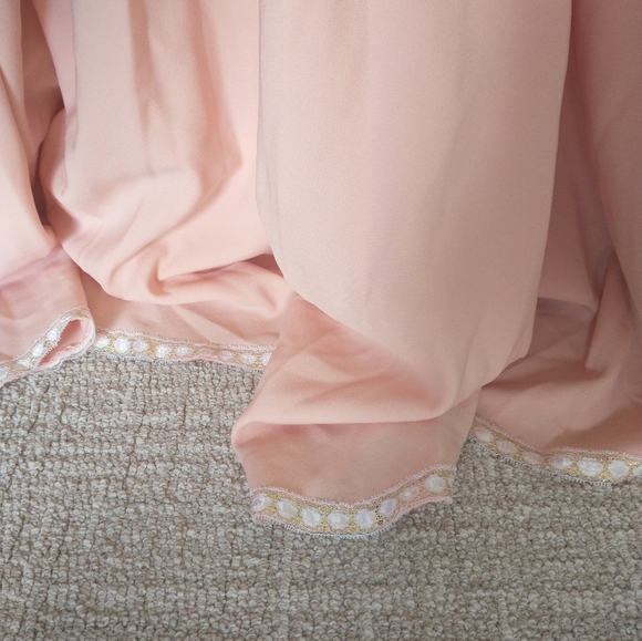 Women's long flowy fishtail blush pink dress - Picture 10 of 13